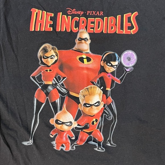 Disney Pixar The Incredibles 2 Graphic Tee Size Large - Picture 2 of 4